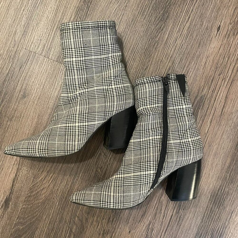 Jeffery Campbell Plaid Side Zip Pointed Toe Heeled Ankle Boots Women's 6